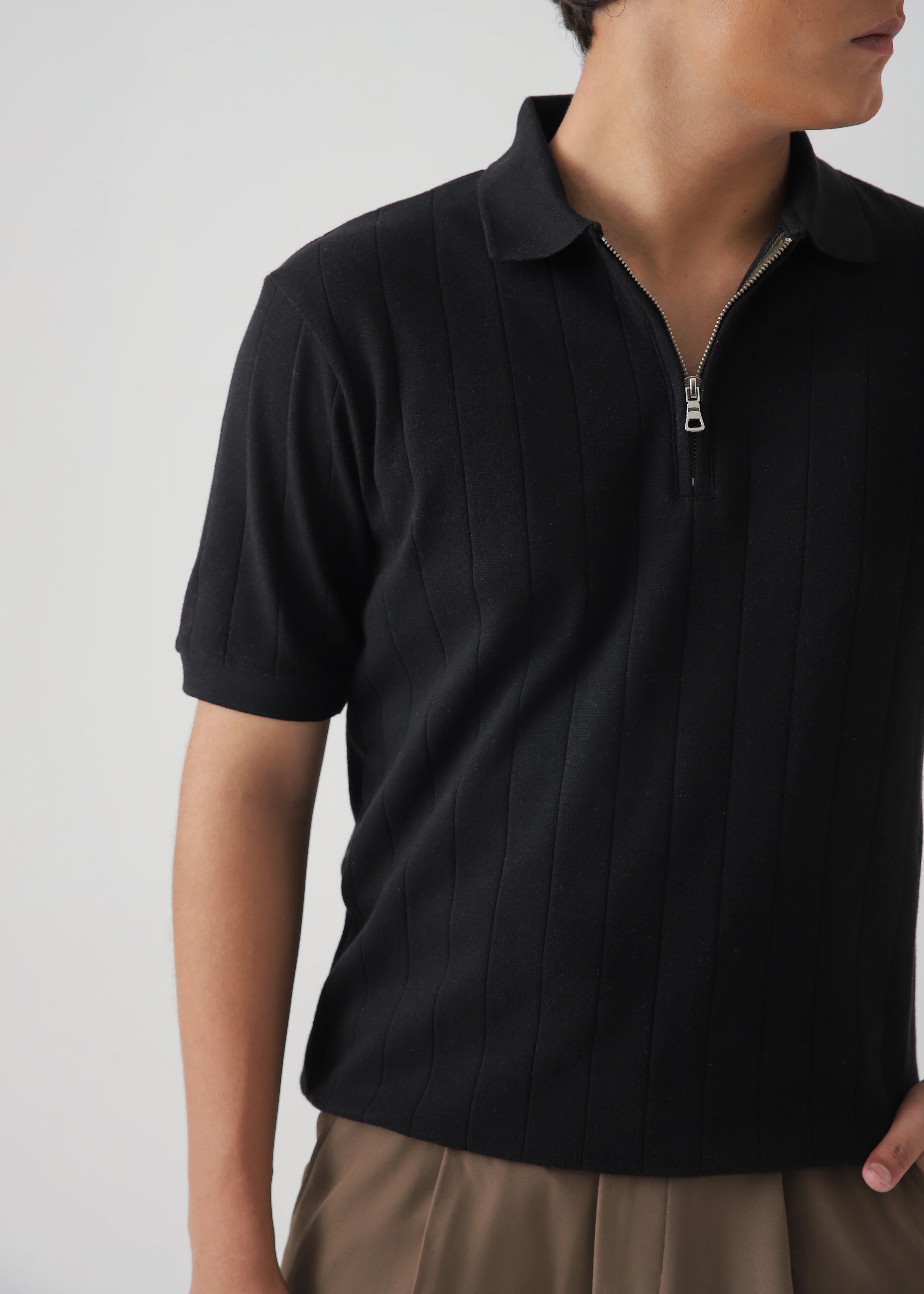 DROP NEEDLE ZIP POLO | BLACK - Image 3