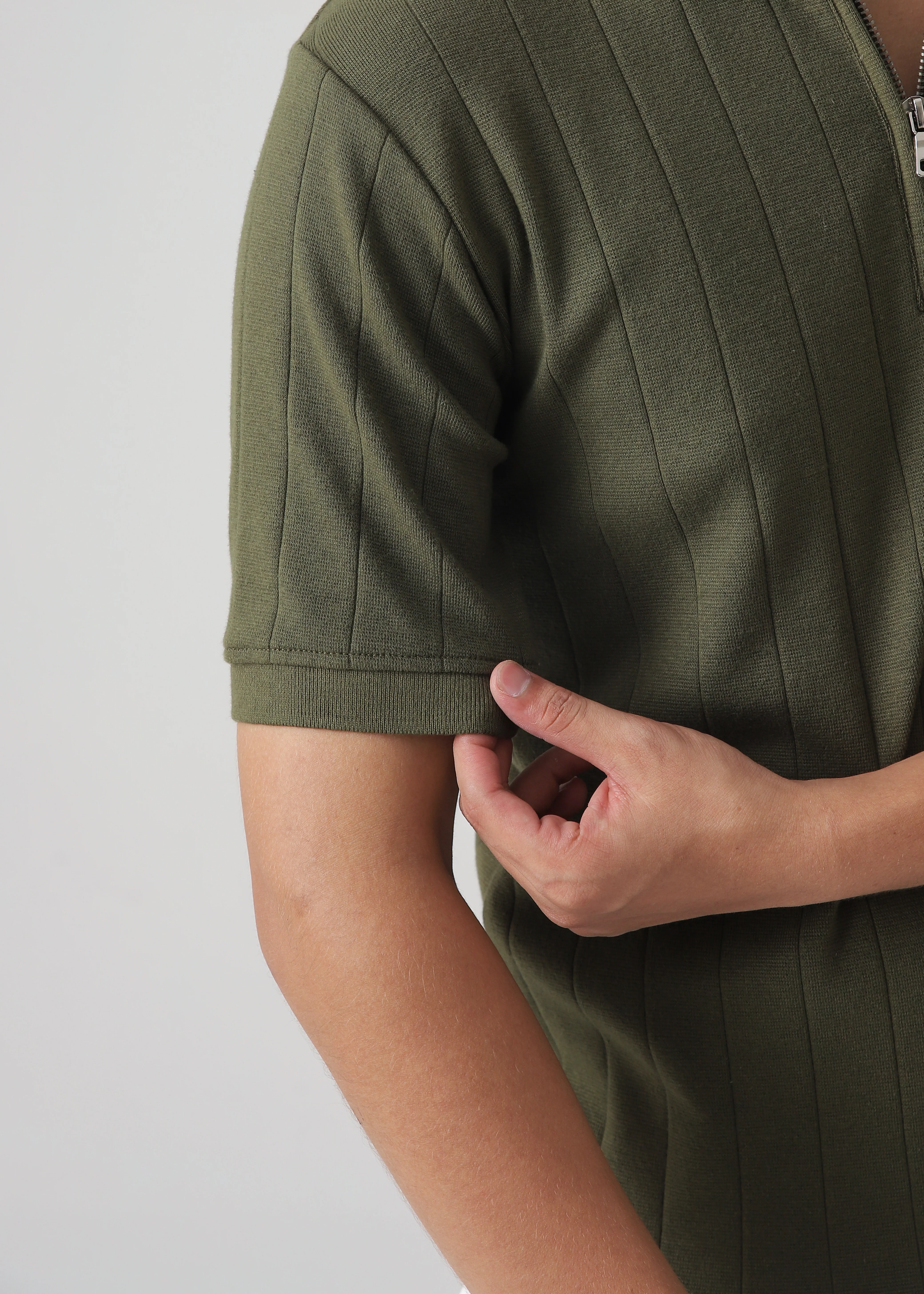DROP NEEDLE ZIP POLO | OLIVE GREEN - Image 4