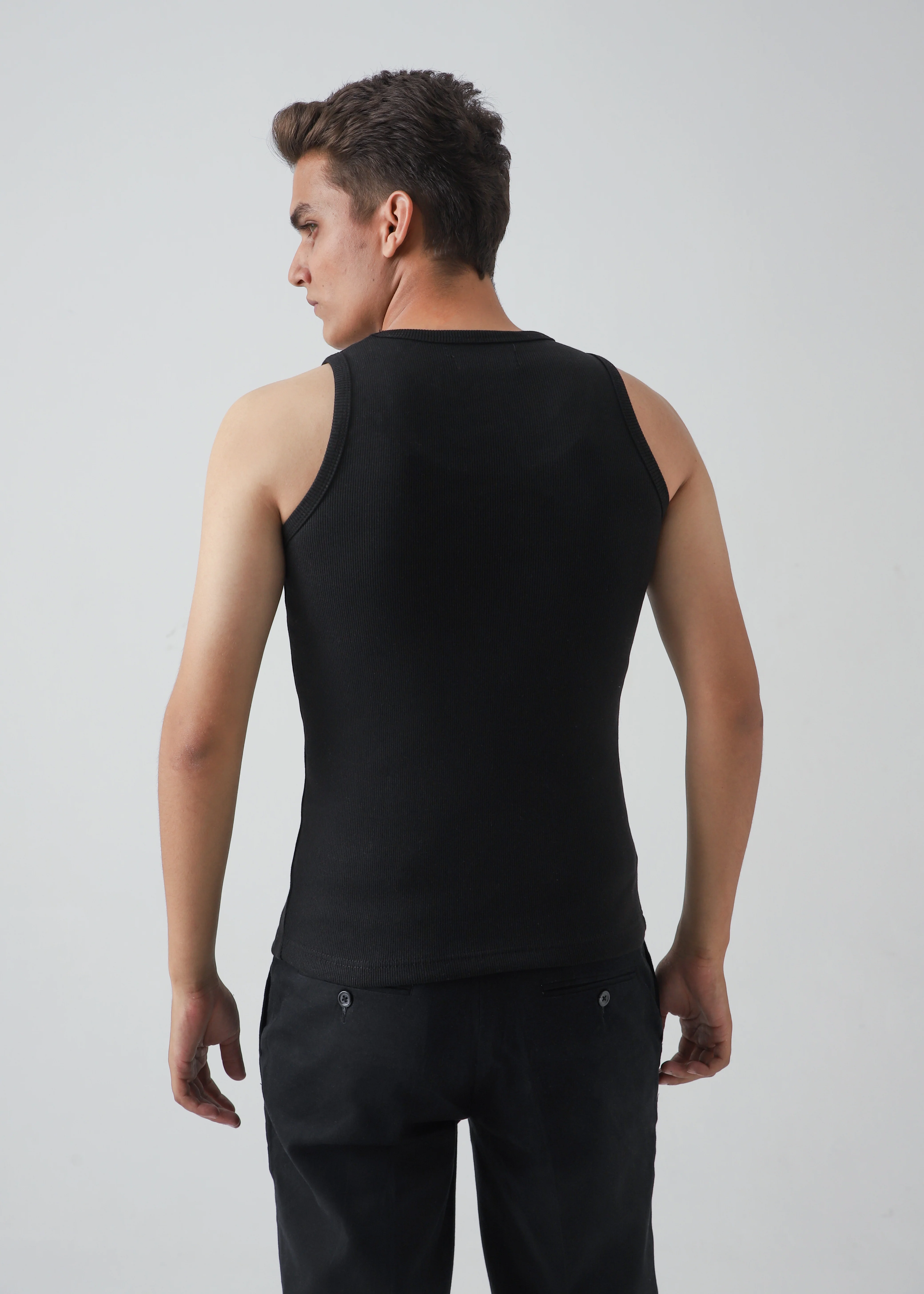 RIBBED TANK TOP - BLACK - Image 4